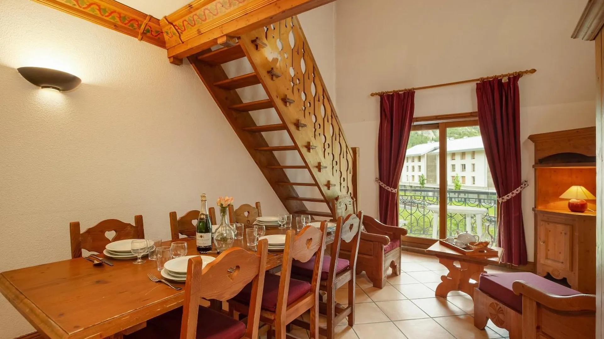 Residence Le Cristal Apartments - Happy Rentals Chamonix